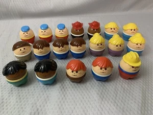 Lotto Figurine Giocattolo Vintage TODDLE TOTS Little Tikes (19) Costruzione Pompieri - Foto 1 di 17