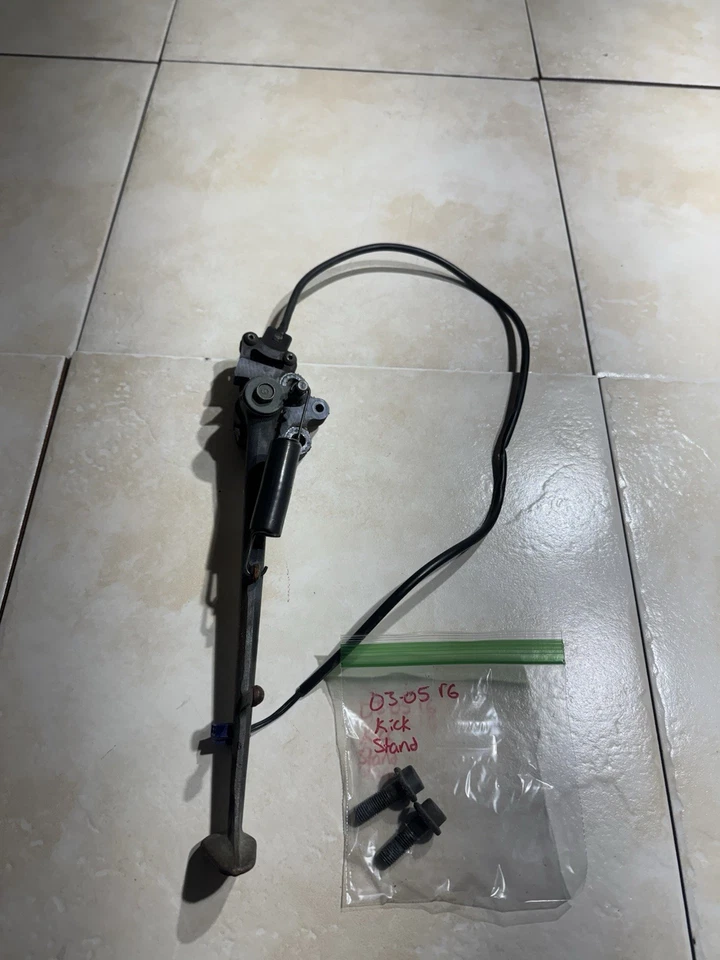 Yamaha YZF R6 YZF-R6 2003-2005 SOPORTE SOPORTE LATERAL Foto 1 de 4