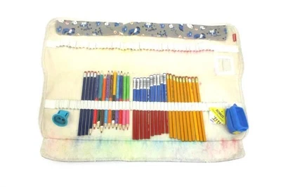 Envoltura de rollo de lápiz de color gris Damero con estampado de perro para almacenamiento de 100 lápices Foto 1 de 4