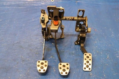 Subaru Impreza WRX STI 2015 sedán OEM pedales de freno y embrague de gasolina #2478 Foto 1 de 4