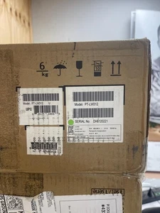 Panasonic PT-LW312U 3100 Lumen WXGA LCD-Projektor - Bild 1 von 6