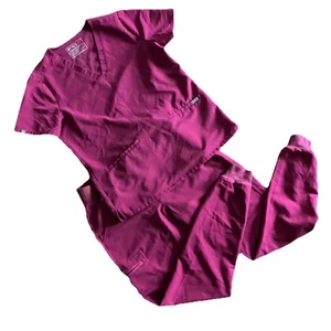 FIGS Scrub Set Technical Collection Pink Women M Casma Top Zamora Jogger Pant MT - Picture 1 of 21