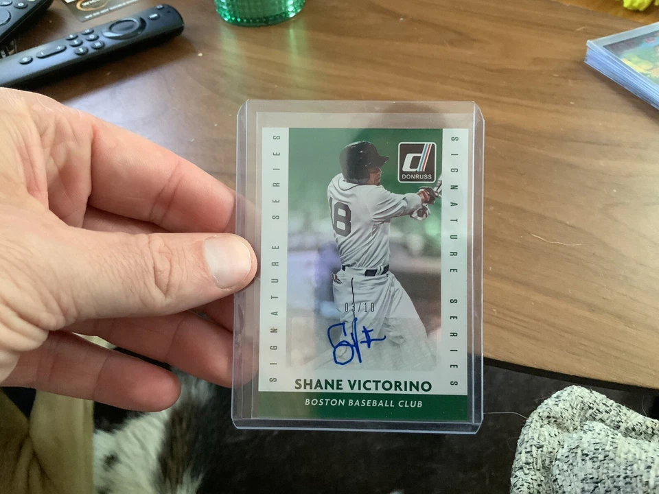 2015 Panini Donruss Baseball Shane Victorino Auto /10 - Image 1 of 2