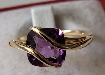 Belle bague or 18 carats 750/1000 Amethyste - Photo 1/4