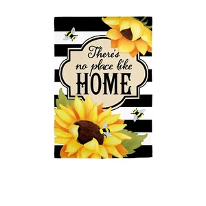 "Bandera de jardín There's No Place Like Home 14B12063 arpillera de hoja perenne 12,5"" x 18""" - Imagen 1 de 1