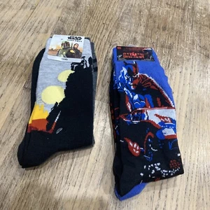 Boys Crew Socks Batman and Starwars 2 Packs of (2) 4 Pairs Total Size 6-12 Boys - Picture 1 of 7