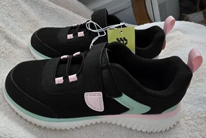 Tennis Shoes Brand New;All In Motion In Size 5 But They Fit Like Size 6 Women's - Picture 1 of 17