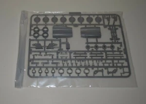 MODELCOLLECT B-52G PRINCIPIOS 72207 ⭐PIEZAS⭐ RUEDAS PRINCIPALES SPRUE F+NÓNDOLAS+MÁS 1/72 - Imagen 1 de 3