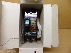 FUJI ELECTRIC SA32BUL AUTO BREAKER 5A 2 POLE 550VAC MAX. NIB - Picture 1 of 7