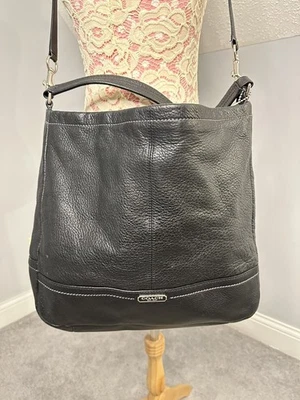 Usado en Excelente Condición Vintage COACH Cuero Negro Hobo Verde Azulado Inserto No. H1373-F23293 LIMPIO Foto 1 de 4