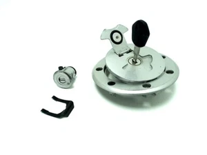 Tapa combustible KTM DUKE 125 2019 usado 190755 - Imagen 1 de 7