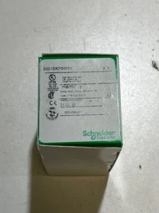SCHNEIDER, 9001SKP5W31, PILOT LIGHT, 480VAC, 30MM - Picture 1 of 5