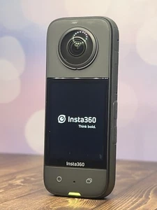 Insta360 X3 - 5.7K 360° Video 72MP 360° Photo 10m Waterproof Touchscreen - READ! - Picture 1 of 19