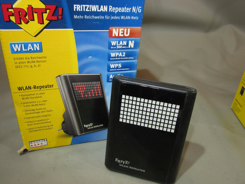 AWM FRITZ! W lan Repeater WI FI  (30) - Bild 1 von 4