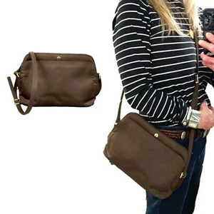 Etienne Aigner EUC Womens Olive Nylon Crossbody Shoulder Bag - Picture 1 of 8