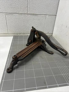 VINTAGE LETTERPRESS CUTTING TOOL PRINTING ANTIQUE SLUG PRINT - Bild 1 von 9