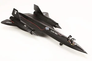 Century Wings 1/72 SR-71A Blackbird Skunk Works USAF - Picture 1 of 2