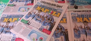 LA GAZZETTA DELLO SPORT-23 MAGGIO 2025-IL REGNO DI NAPOLI 4 CAMPIONE D'ITALIA ! - Picture 1 of 6