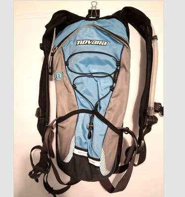 Paquete de hidratación deportiva Novara Flow 2L Naglene ciclismo senderismo 50 oz. Azul Camelback Foto 1 de 4