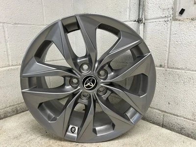 2021 TOYOTA SIENNA 17X7 Wheel 5 Y Spoke A- Condition OEM  - Image 1 of 4