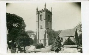 REAL PHOTO POSTCARD OF STOW-ON-THE- WOLD CHURCH, GLOUCESTERSHIRE BY FRANK PACKER - Picture 1 of 2