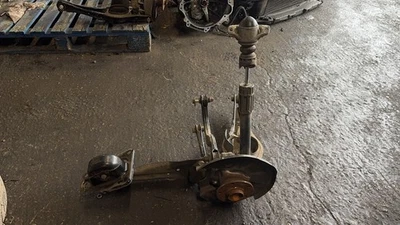 AUDI S3 2016-2020 8V escotilla 2,0 gasolina NS lado del pasajero suspensión trasera esquina Foto 1 de 4