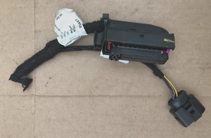 Porsche Cayenne 4.5S (2005) Driver's Side (RH) Footwell Connectors + Wiring - Picture 1 of 6