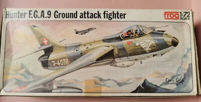 FROG  Hunter F.G.A.9 Ground attack fighter  No. F204  1:72  1974 - Immagine 1 di 3