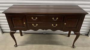 Henkel Harris Williamsburg Style Wild Black Cherry Sideboard or Buffett with Key - Picture 1 of 22