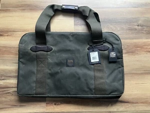 Filson Tin Cloth Duffle Bag | Medium 43L | Otter Green | NEW! | $295 Msrp - Picture 1 of 9