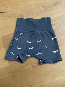 Shorts für Baby Mädchen, Grösse 86,  von sanetta, organic Continental, anthrazit