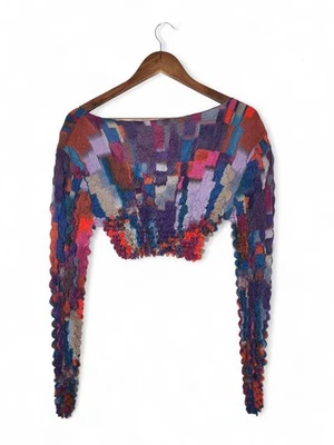 Top corto Forever 21 manga larga palomitas arrugadas burbujas talla única Foto 1 de 4