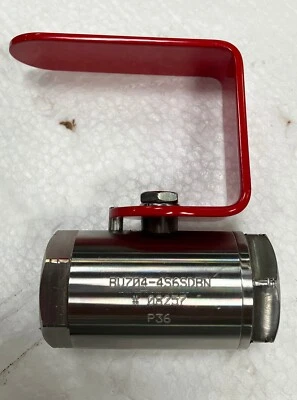 Válvula de bola de aislamiento OSASIS BV704-4S6SDBN CNG 1/2" 410 bar 6000 PSI 3/4"-16 puertos Foto 1 de 4