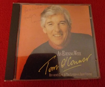 AM48. An Evening With Tom O' Connor Iiverpool Irish Centre CD 1992 . Signed Foto 1 de 4