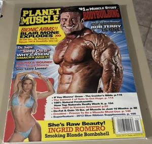 BLAIR MONE/INGRID ROMERO - Planet Muscle Bodybuilding Magazine - January 2012 - Imagen 1 de 4