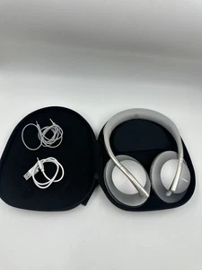 Casque Bluetooth Bose Noise Cancelling 700 Argent - LIRE DESCRIPTI & voir photo - Photo 1 sur 11