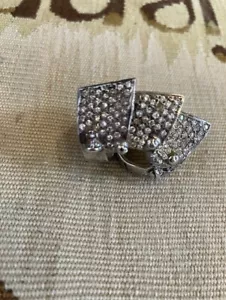PRE-LOVED VIVIENNE WESTWOOD UNISEX SWAROVSKI CRYSTAL ARMOUR RING SIZE XS - Picture 1 of 9