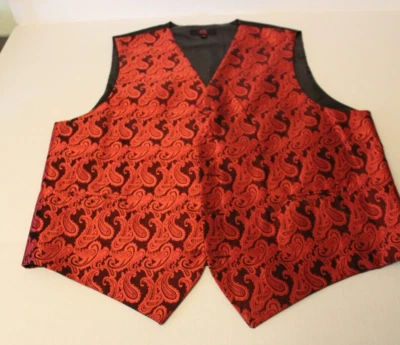 Marca Q Chaleco Para Hombres Talla L Rojo Negro Paisley Vestido Esmoquin Traje Formal Foto 1 de 4