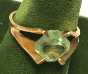 Anello vintage peridoto timbrato 18k HGE misura 6 agosto pietra nascita - Foto 1 di 13