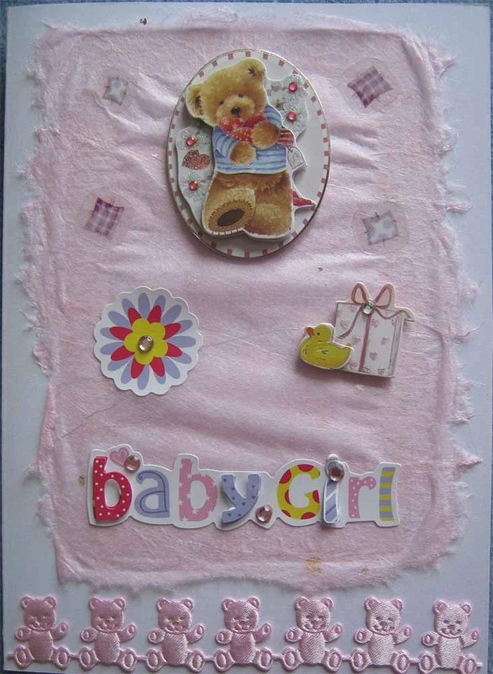 TARJETA ARTESANAL NUEVA BEBÉ NIÑA OSO DE PELUCHE PRESENTE NACIMIENTO DE UN BEBÉ Foto 1 de 1