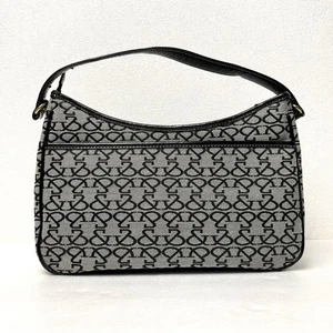 &by PINKY&DIANNE Handbag Quilted Leather Black Used - Picture 1 of 11
