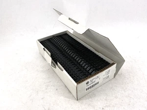 Neu Karton mit 50 Allen Bradley 1492-WFB4250 Ser B Reihenklemmen 85-264V 1492-WFB4 - Bild 1 von 10