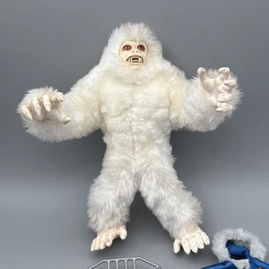 Figura de acción GI Joe Adventure Team Search for The Yeti YETI + solo accesorios - Imagen 1 de 24