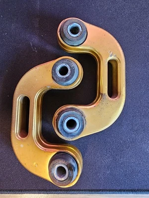 Barra antivuelco trasera Whiteline eslabones abatibles para Subaru Impreza WRX GC8 (93-00) KLC26 Foto 1 de 4