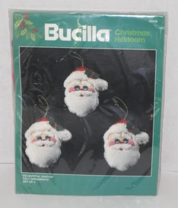 Kit de adornos de fieltro Bucilla reliquia de Navidad "Delightful Santas" #82438 - Imagen 1 de 3