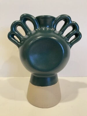 Jarrón Anthropologie Flor de Pavo Real - Gres Cerámico Mate Verde Esmeralda Foto 1 de 4