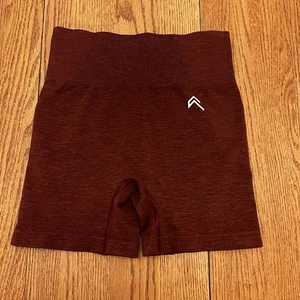 Pantalones Cortos Oner Active Sin Esfuerzo Sin Costuras en Rojo Borgoña Pequeño Motociclista Atlético - Imagen 1 de 5