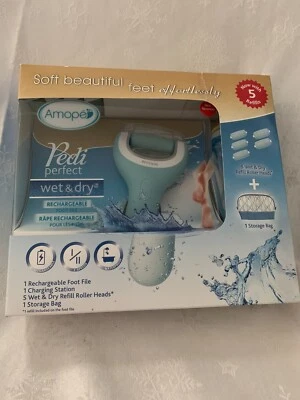 AMOPE Pedi Perfect Wet & Dry Rechargeable Foot File + 5 roller head + bag - Image 1 of 2