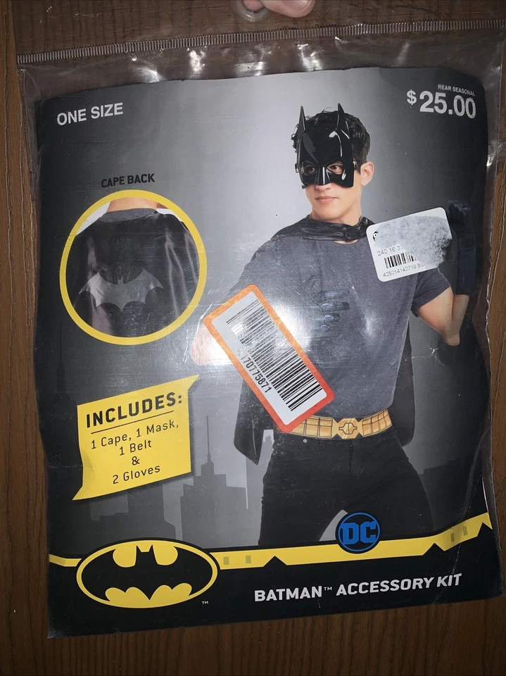 NUEVO EN PAQUETE NUEVO DC Batman Hombre Halloween Disfraz Accesorio Kit Talla Única Foto 1 de 4