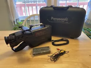Vtg Panasonic Omni Movie VHS HQ PV-610 Camera AFx8 With Case Untested - Picture 1 of 13